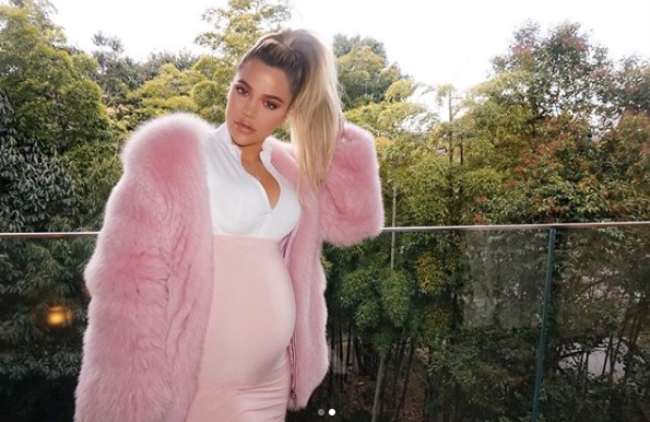 pregnant Khloe Kardashian