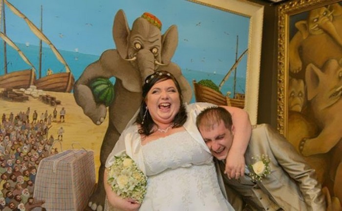 30 Funniest and Weirdest Russian Wedding Photos