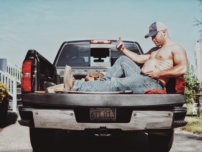 beer belly maternity photos